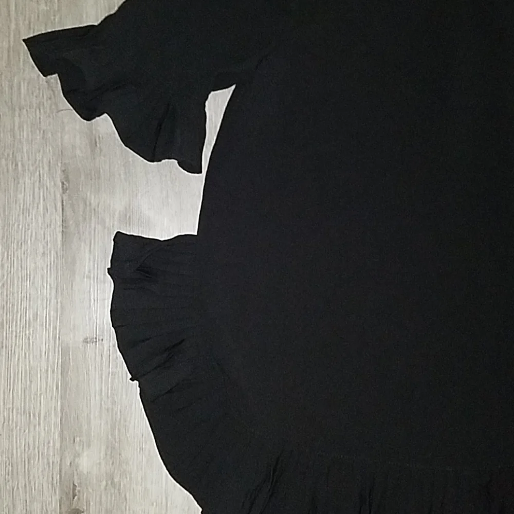 Carmen Marc Valvo NWOT Pleated Blouse - Picture 9 of 13